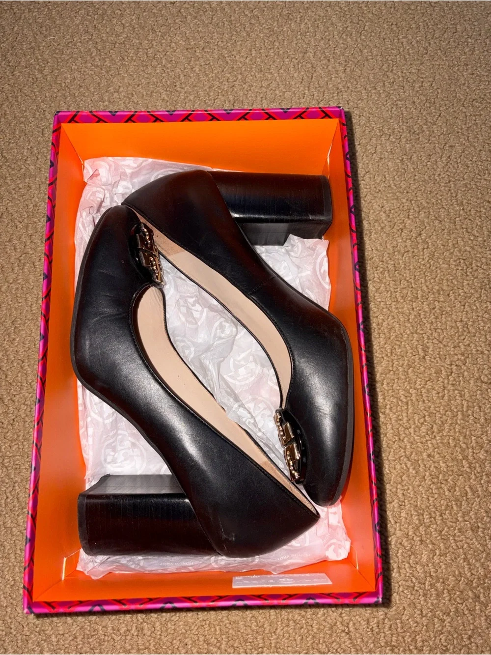 Tory Burch Black Leather Pumps